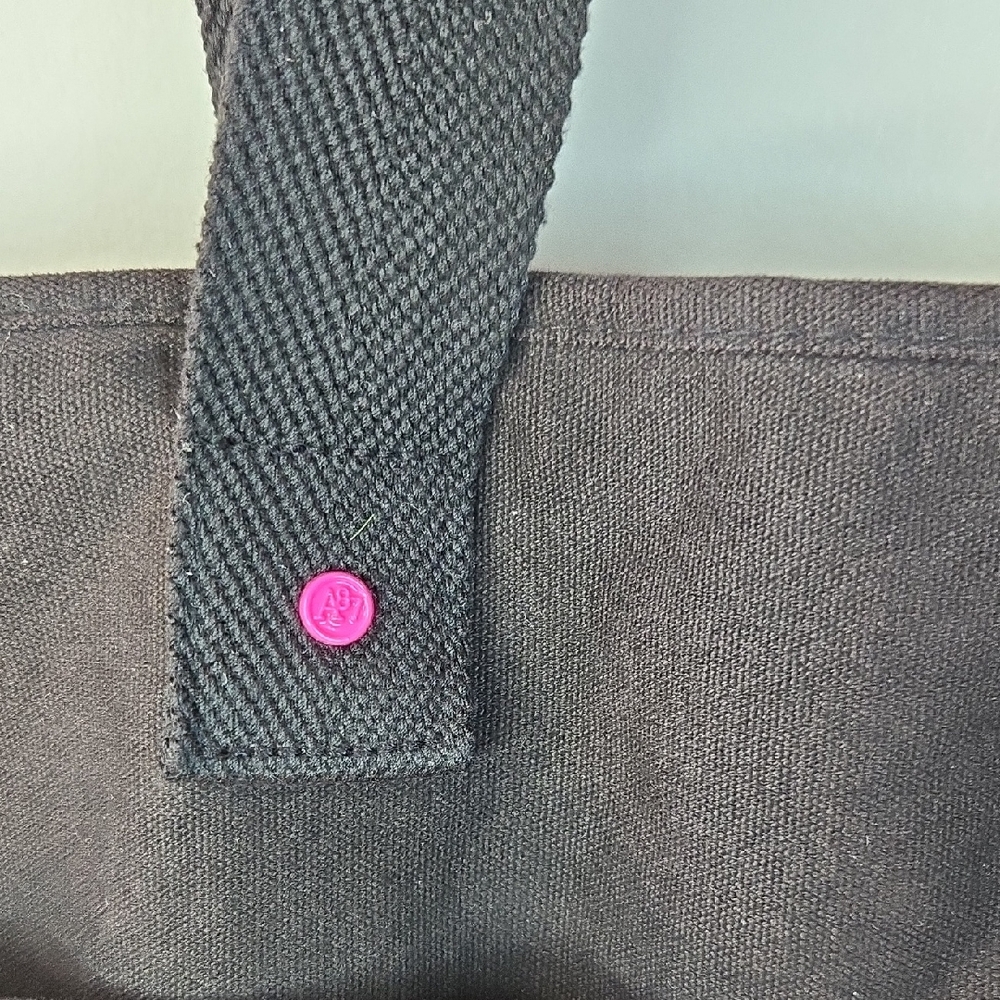 Aeropostale Y2K Black Canvas Signature Colorful Logo Pocket Handles Tote Bag - Picture 5 of 15